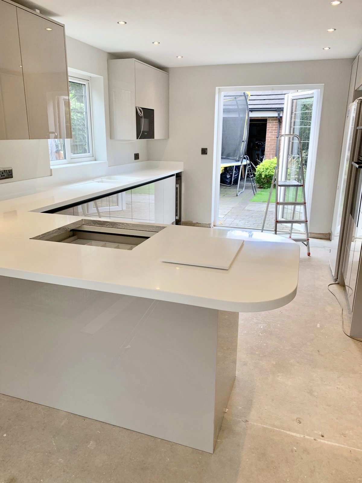 Corian Solid Surface White Island